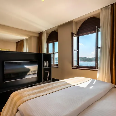 Valamar Riviera & (adults Only) Hotel