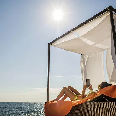 Hotel Valamar Riviera & (adults Only) 4*